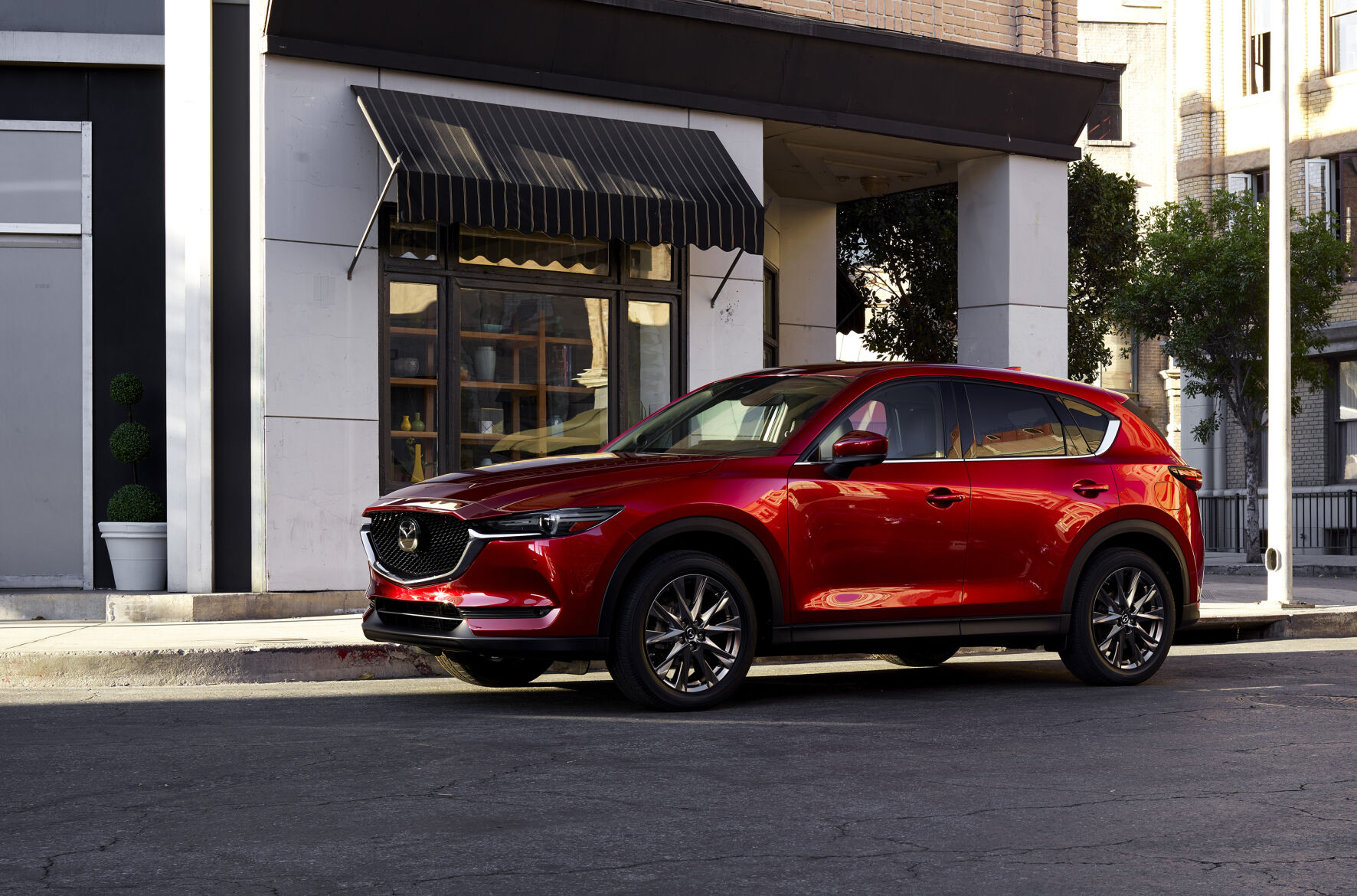 2021-CX-5_01.jpg